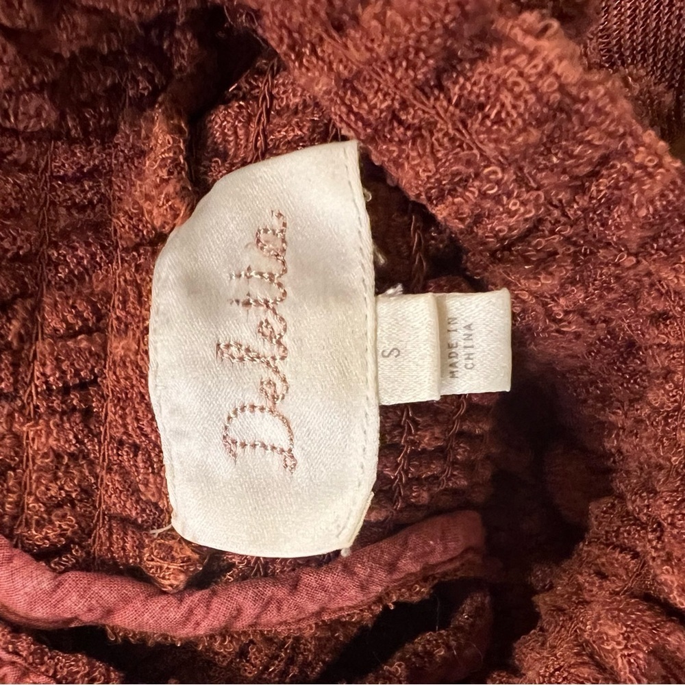 Deletta Anthropologie Rust Amana Burnout Sheer Smocked Mock Neck Top size small - Picture 10 of 13